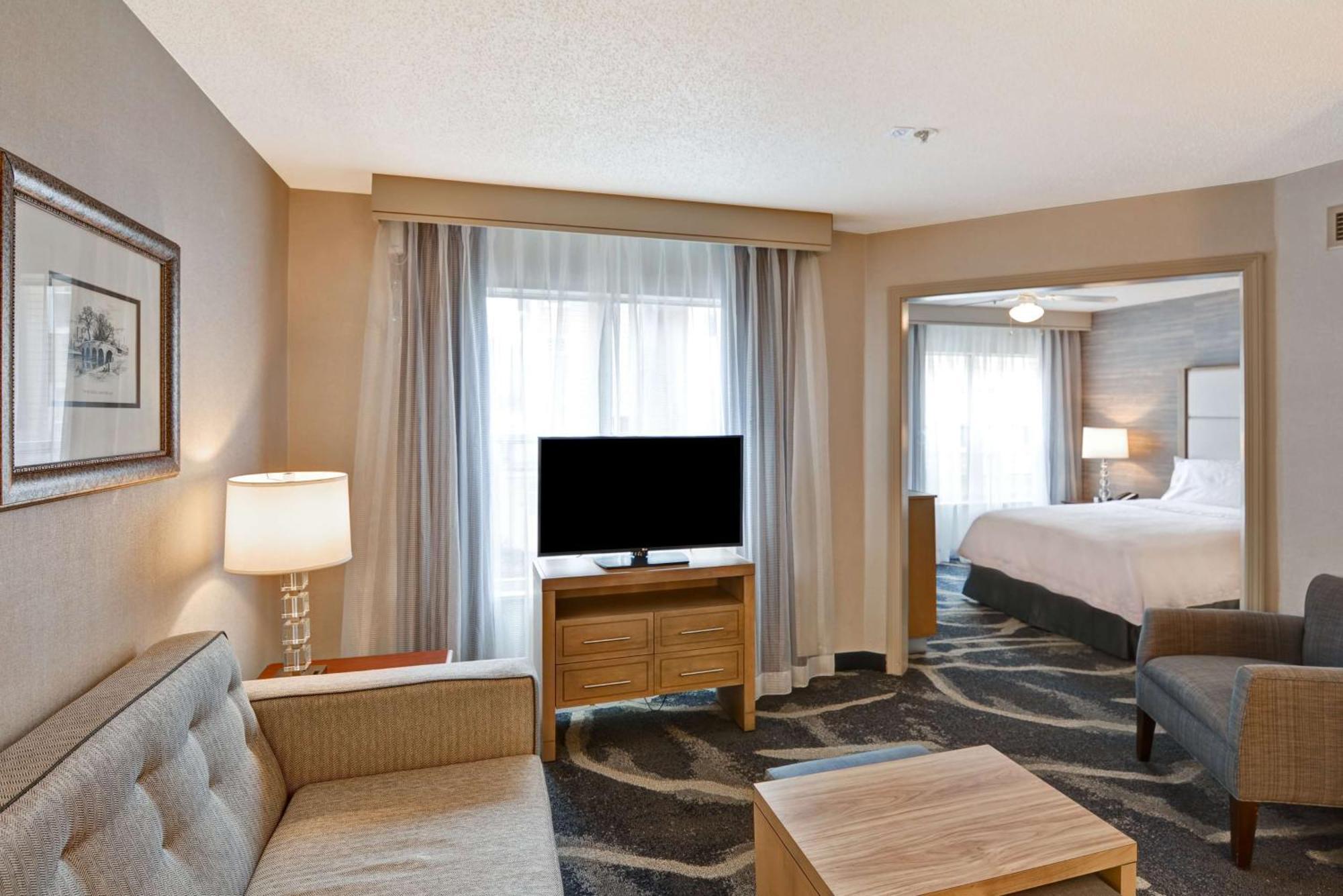 Homewood Suites By Hilton Windsor Locks Hartford Eksteriør billede